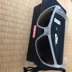 シュプリーム グラサン