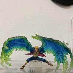 ワンピース　マルコ　フィギュア