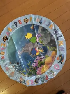 8月いっぱい 水遊び用マット 海洋生物デザイン アルファベット付き