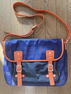 Item thumbnail for item fd915a7d-1ebc-4cbe-9021-aa6124a76029