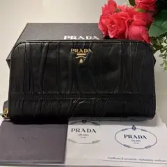 未使用に近い‼️ プラダ 財布 長財布 キルティング ラウンドファスナー
