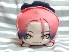 18TRIP エイトリ　寝そべり　ぬいぐるみ　千弥
