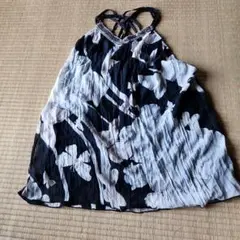花柄タンクトップ・キャミソール