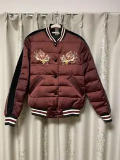 新品同様★COACH・リバーシブル シグネチャー柄 スカジャン(ML相当) 新品同様☆COACH・リバーシブル シグネチャー柄 スカジャン(ML