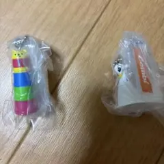 Combi ミニチュアチャーム 　コップがさね　おまる　2点セット　ガチャ