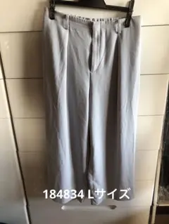 UNIQLO ドレープワイドアンクルパンツ