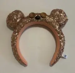 Item thumbnail for item fd7751b2-f003-4a3c-bfd1-f2b12a615b3f