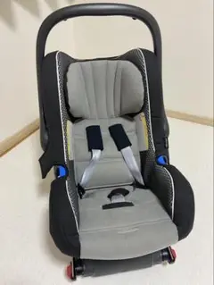 ⭐︎美品⭐︎フォルクスワーゲンVolkswagen ジュニアシート ISOFIT方式 スタッフブログ | VW純正 チャイルドシートのご紹介