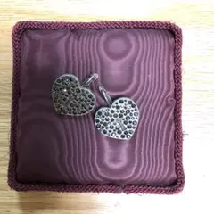 ピアス