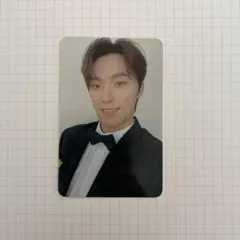 ディノ SEVENTEEN トレカ