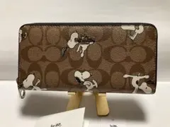 coach長財布 スヌーピー