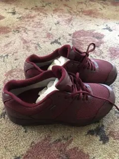 ミズノ　MIZUNO スニーカー
