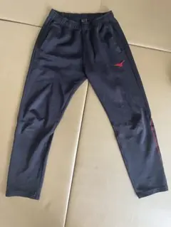 Mizuno 黒ジャージパンツ 赤ロゴ