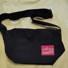 Manhattan Portage ボディバッグ ブラック