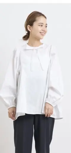 yori サイドギャザーブラウス