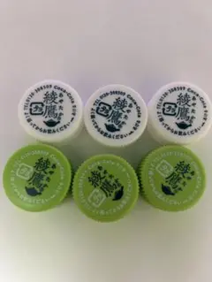 ペットボトルキャップ　コカコーラ　綾鷹