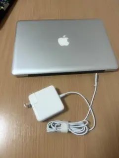 最終値下げMacBook Pro 充電器付き