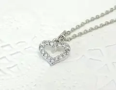 シンプル可愛い　オープンハートサージカルステンレスネックレス　ラインストーン