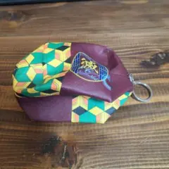 Item thumbnail for item 2723833d-efb0-4df1-b333-080e40f86472