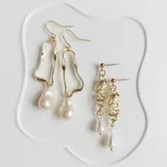 Item thumbnail for item 1aa1fbc0-296e-4733-b9fa-1a8300f5b6ab