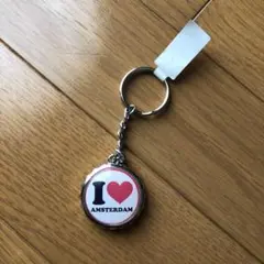 I ❤️ AMSTERDAM ボトルキャップ型キーホルダー