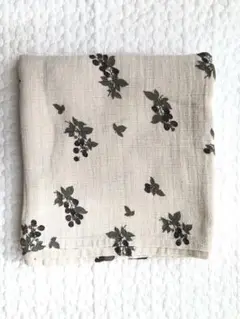 【新品未開封】　garbo&friends ガルボアンドフレンズ ブラックベリー Amazon.co.jp: garbo&friends Blackberry Muslin Swadle Blanket