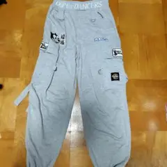 グレー ジョガーパンツ フィリックスコラボ刺繍パッチ付き
