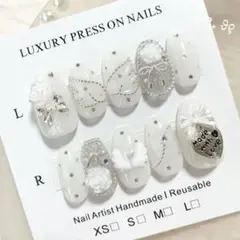 現品୨୧ウィッシュコアネイルチップ　　乳白色ホワイト　羽バレリーナ　トップ二重済