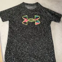 Under Armour ブラック Tシャツ