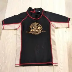 PIKO ラッシュガード 130　ユーズド　スカルプリント