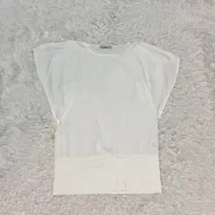 激レア julier ジュリエ カットソー ノースリーブ ホワイト ヨガ 白