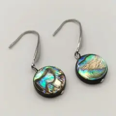 アバロンシェルのフックピアス