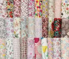 リバティ生地 ハギレ10cm角×30枚 （10-13)匿名取引