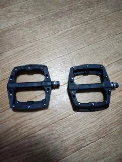 MKS Flat pedals