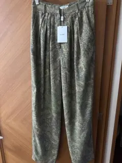 【未使用品】CLANE GOBELIN TUCK PANTS KIWI