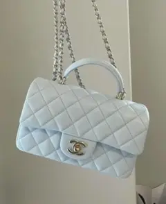 CHANEL ライトブルー ショルダーバッグ