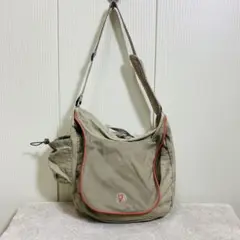 Item thumbnail for item bffe1d33-c788-416b-a79c-cacfab34eb8c