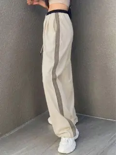 パンツ　ライン　韓国　ジョガーパンツ