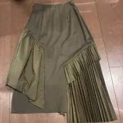 美品★プリーツロングアシンメトリースカート