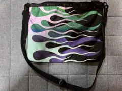 Item thumbnail for item 26055792-a3c6-4cc4-b88a-f115f936a5aa