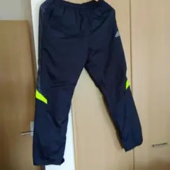 adidas ピステパンツ 黒/蛍光イエロー　シャカシャカサイドファスナー160