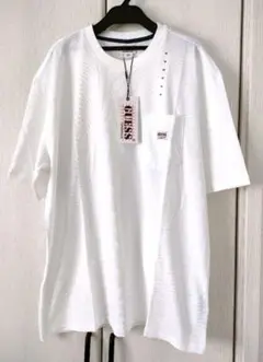GUESS　Tシャツ　半袖