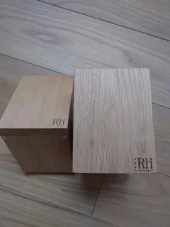ロンハーマン ブックスタンド