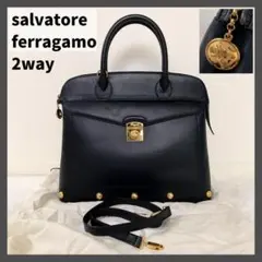 極美品 保存袋付き フェラガモ ショルダーバッグ 2way スタッズ ブーツ 革