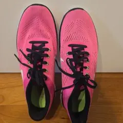 [24.5] NIKE FITSOLE ピンク シューズ