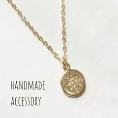 ジルコニアコインネックレス☆ゴールド色　高品質　男女兼用