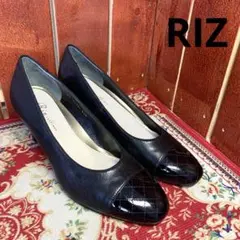 [美品] RIZ ブラック　レザー　パンプス　24.5cmEEE キルティング