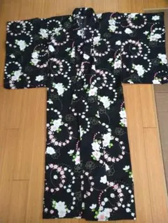 【極美品】浴衣 140cmサイズ 黒地