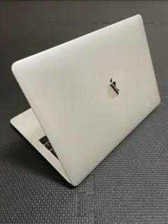 MacBook Pro 13-inch 2017 本体のみ