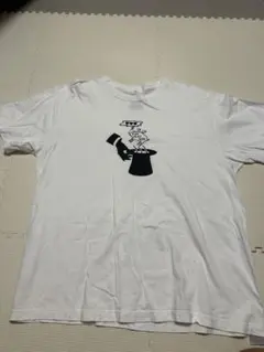 エストネーション　グラフィクTシャツ